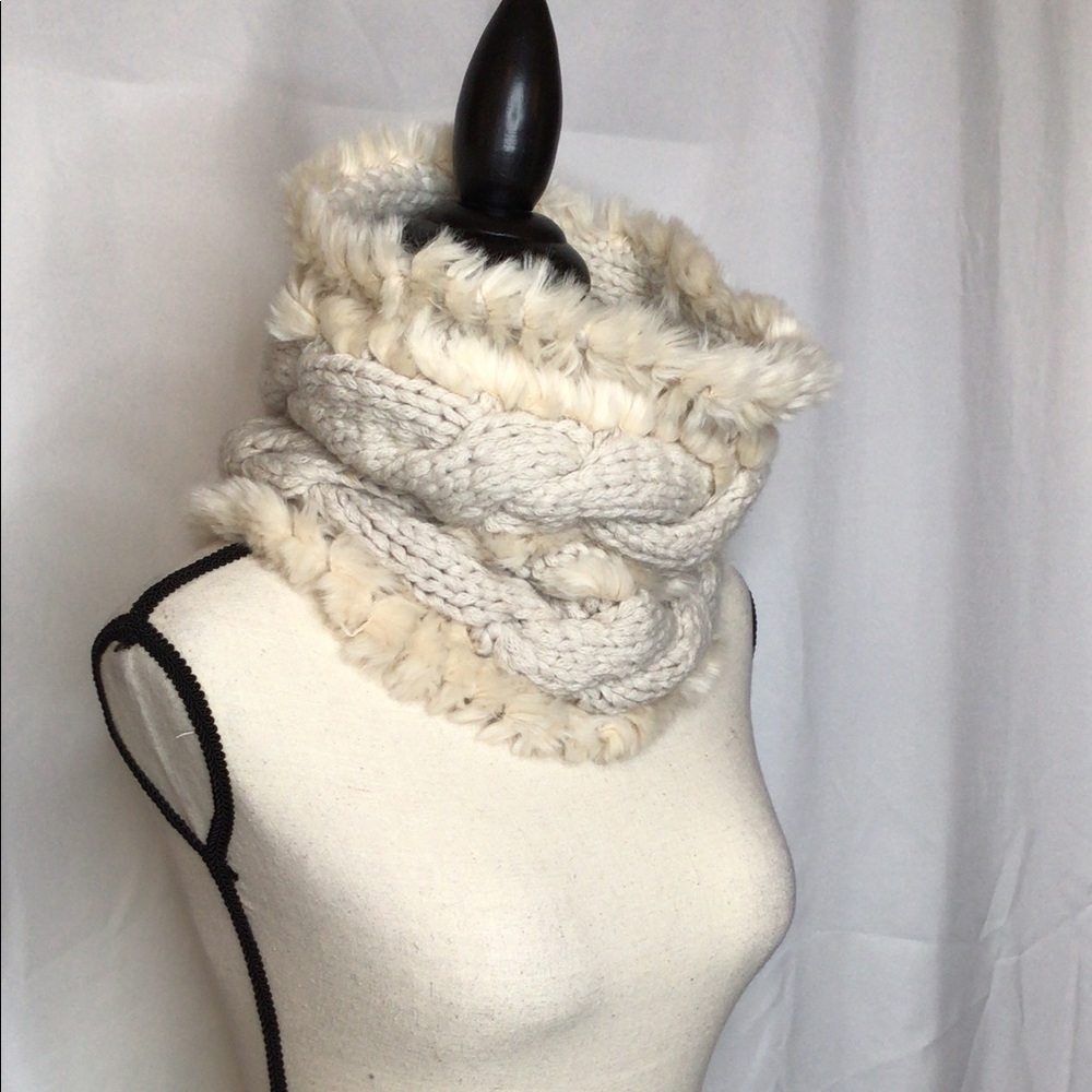 Ann Taylor Loft Infinity Scarf/Neck Warmer NWT